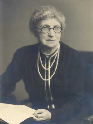 Muriel Robertson