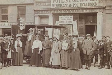 Group of suffragettes