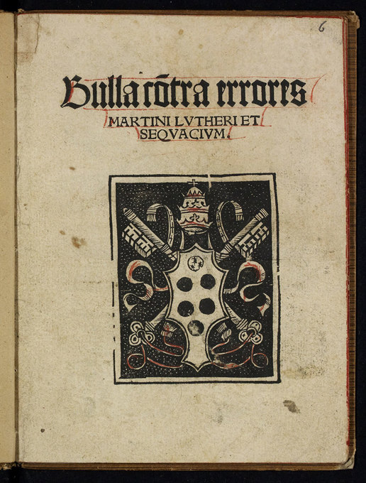 Title page titled 'Bulla contra errores Martini Lutheri et sequacium' in Gothic script. Below the title is a black and white illustration of a coat of arms with a shield bearing five roundels, crossed keys behind it, and a papal tiara on top.