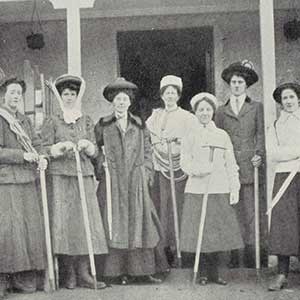 Group of women from the Ladies' Scottish Climbing Club